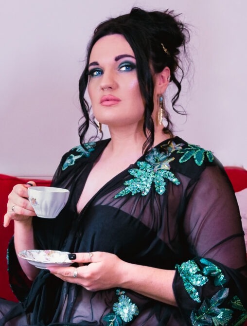 Tasmin Escott - Sofa Talk