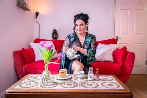 Tasmin Escott - Sofa Talk